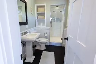 38 Central St, Manchester by the Sea, MA 01944 - Photo 11