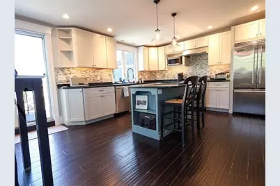 38 Central St #1, Manchester by the Sea, MA 01944 - Photo 5