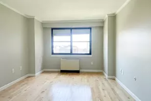 9 Hawthorne Pl, Boston, MA 02114 - Photo 11