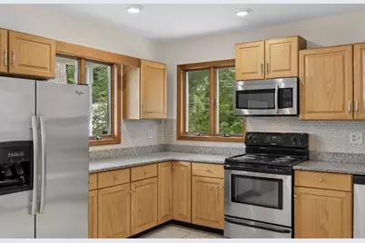 90 East Main #2, Northborough, MA 01532 - Photo 9