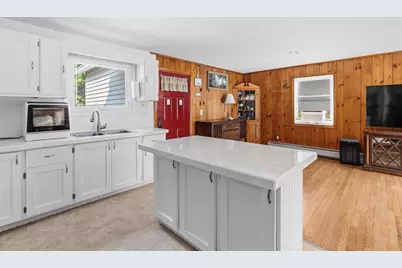 1158 A Millers Falls Rd, Northfield, MA 01360 - Photo 9