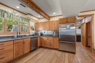 12 Beech Ln, Agawam, MA 01030 - Photo 5