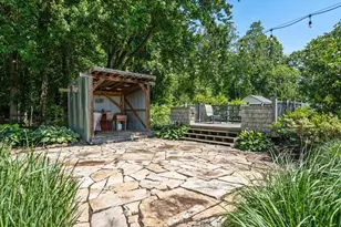 12 Beech Ln, Agawam, MA 01030 - Photo 31