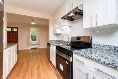 9 Howell, Sudbury, MA 01776 - Photo 5