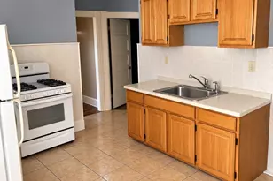 436-438 Franklin St, Springfield, MA 01104 - Photo 3