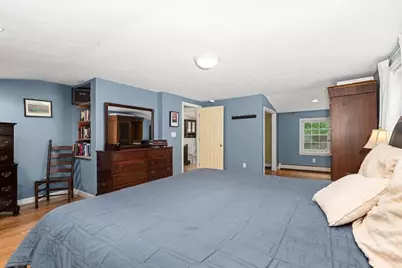 15 Alpine St, Millbury, MA 01527 - Photo 15