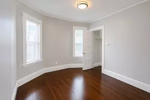 22 Rowell St, Boston, MA 02125 - Photo 3