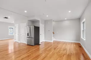 10 Windsor St, Worcester, MA 01605 - Photo 11