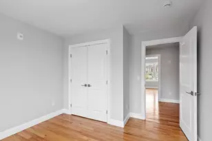 10 Windsor St, Worcester, MA 01605 - Photo 27