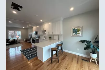 10 Windsor St #1, Worcester, MA 01605 - Photo 3