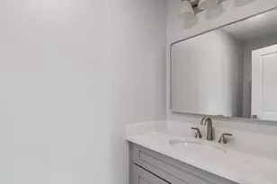 10 Windsor St, Worcester, MA 01605 - Photo 29