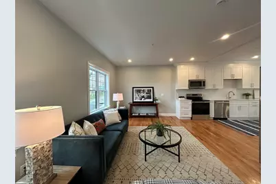 10 Windsor St #1, Worcester, MA 01605 - Photo 5