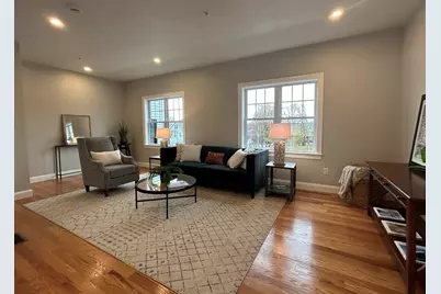 10 Windsor St #3, Worcester, MA 01605 - Photo 7