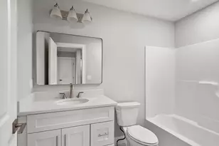 10 Windsor St, Worcester, MA 01605 - Photo 27