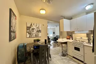 31 Queensberry, Boston, MA 02215 - Photo 5