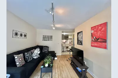 31 Queensberry #11, Boston, MA 02215 - Photo 3