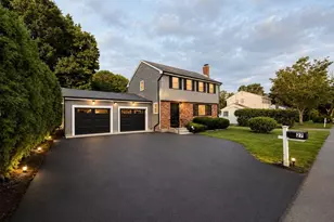 27 Sumner St, Brockton, MA 02301 - Photo 1