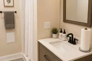 27 Sumner St, Brockton, MA 02301 - Photo 23
