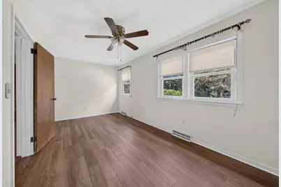 330 Cross Rd., Dartmouth, MA 02747 - Photo 15