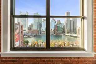 33 Sleeper St, Boston, MA 02210 - Photo 21