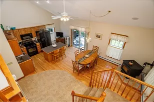29 Morningside St, Leominster, MA 01453 - Photo 5