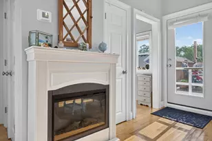 606 W Falmouth Hwy, Falmouth, MA 02540 - Photo 9