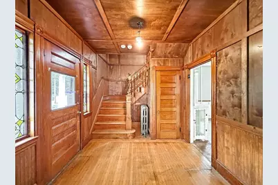 33 High St, Stoneham, MA 02180 - Photo 3