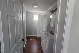 71 Stewart St, Fall River, MA 02720 - Photo 3