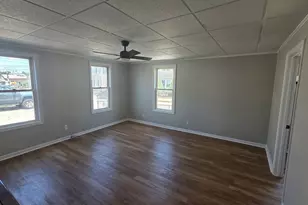71 Stewart St, Fall River, MA 02720 - Photo 1