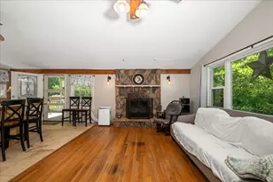 237 Boston Rd, Palmer, MA 01069 - Photo 9