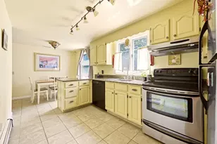 10 Circle Dr, Eastham, MA 02642 - Photo 7