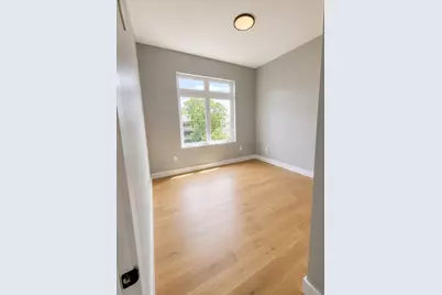 60 Cross St E #308, Somerville, MA 02145 - Photo 5