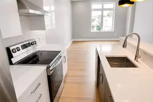 60 Cross St E, Somerville, MA 02145 - Photo 3