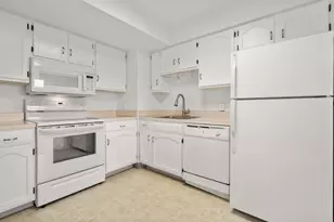 250 Hammond Pond Pkwy, Newton, MA 02467 - Photo 11