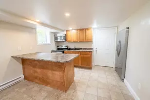 435 Stetson St, Fall River, MA 02720 - Photo 21