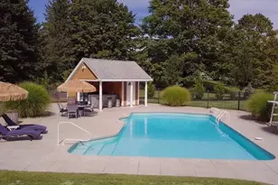 196 Hudson St, Halifax, MA 02338 - Photo 5