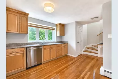 174 Adams St #6, Newton, MA 02458 - Photo 11