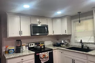 119 Massreco St, Springfield, MA 01109 - Photo 5