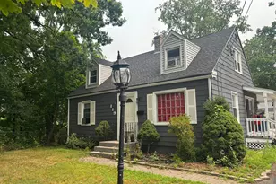 119 Massreco St, Springfield, MA 01109 - Photo 3
