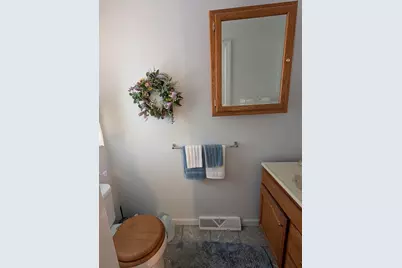 60 Waters Edge Dr #60, Ludlow, MA 01056 - Photo 7
