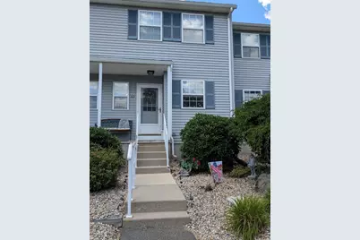 60 Waters Edge Dr #60, Ludlow, MA 01056 - Photo 3