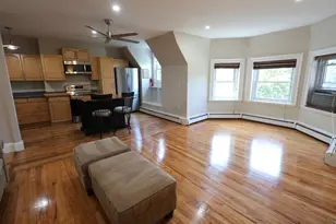 318 Tappan St, Brookline, MA 02445 - Photo 3