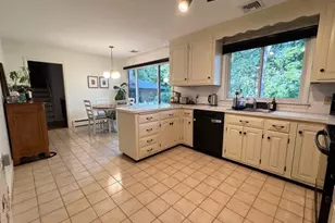 1 Cyr Cir, Andover, MA 01810 - Photo 13