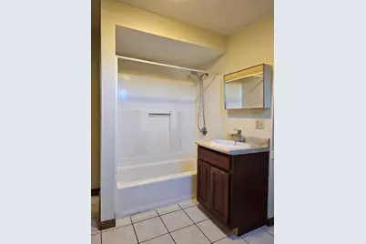 11-19 Cook Street #3 N, Fall River, MA 02724 - Photo 9