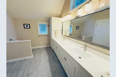 2 Bay Cliff Cir, Plymouth, MA 02360 - Photo 17
