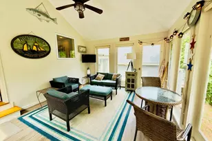 2 Bay Cliff Cir, Plymouth, MA 02360 - Photo 11