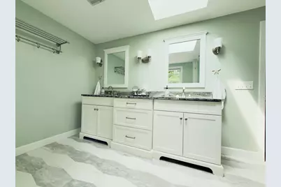 2 Bay Cliff Cir, Plymouth, MA 02360 - Photo 23