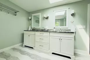 2 Bay Cliff Cir, Plymouth, MA 02360 - Photo 23