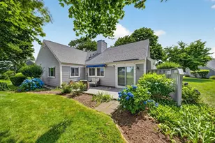 13 Northfield Ln, Dartmouth, MA 02747 - Photo 7