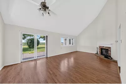 13 Northfield Ln #13, Dartmouth, MA 02747 - Photo 17
